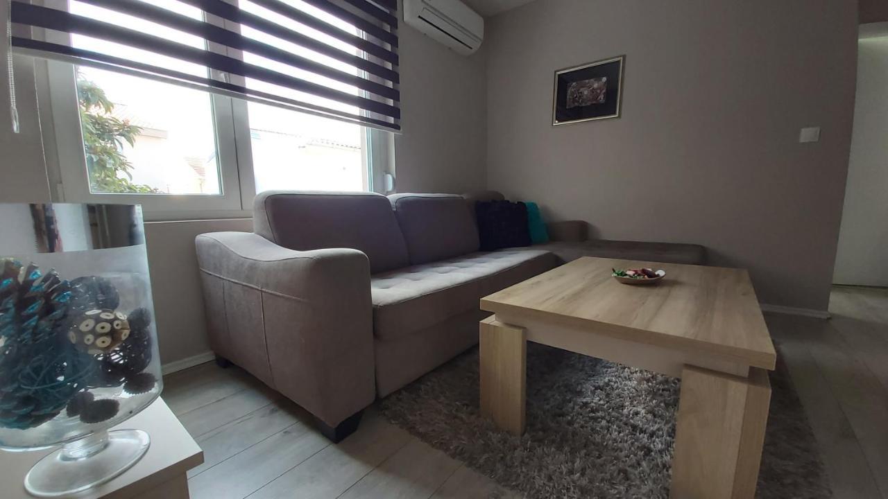 Ozapartments Mostar Bagian luar foto