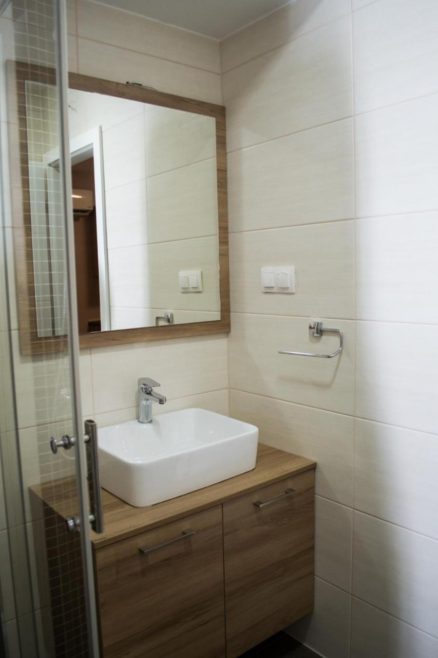 Ozapartments Mostar Bagian luar foto