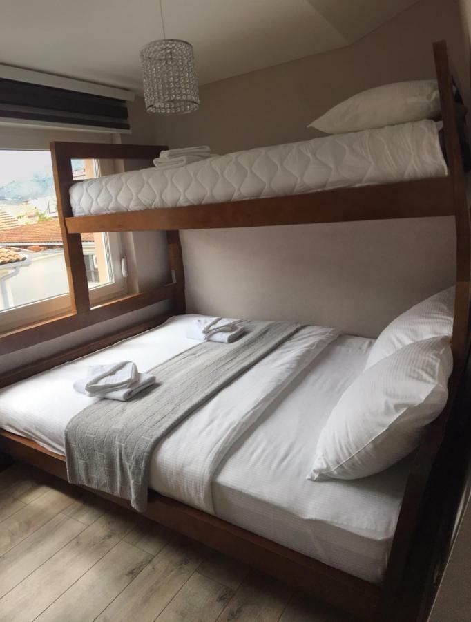 Ozapartments Mostar Bagian luar foto