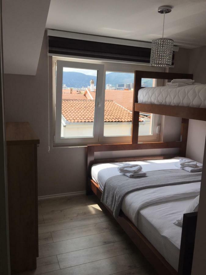 Ozapartments Mostar Bagian luar foto